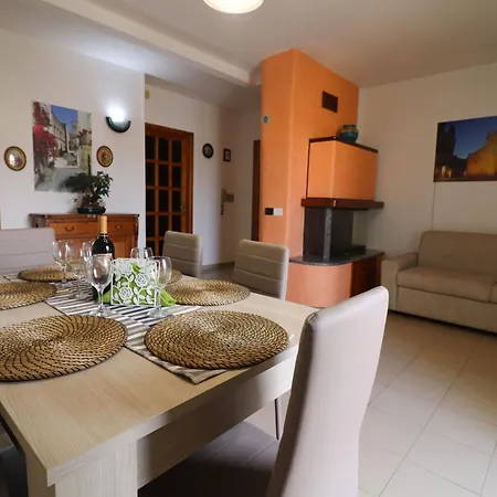Vista Castello A Centro Holiday home