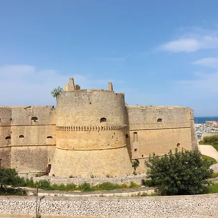 Vista Castello A Centro Holiday home *